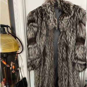 Full length fox natu fur coat size 8-10 perfect condition
